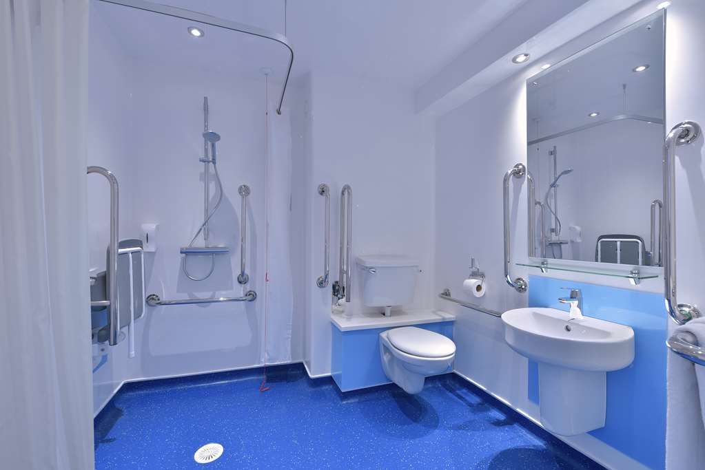Travelodge Bedford Goldington Road Δωμάτιο φωτογραφία